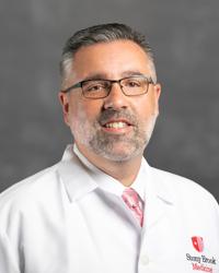 Dr. Wayne J Bellucci, MD - Southampton, NY - Pulmonary Critical Care