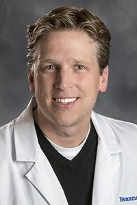 Photo of Dr. Andrew Almquist Photo of Dr. Andrew Almquist
