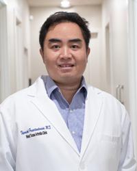 Photo of Theerapol Prasertsuntarasai, MD