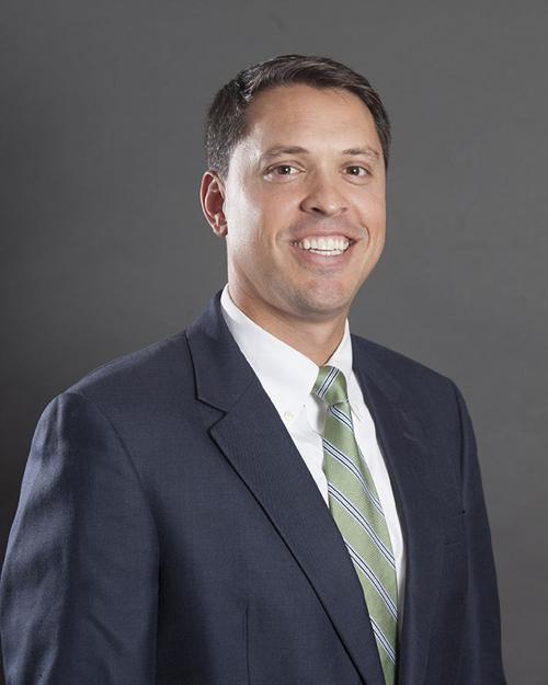 Derek  Feussner