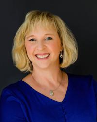 Elizabeth Jauron 1169191 photo