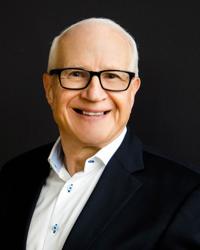 Louis Schneider 1166998 photo